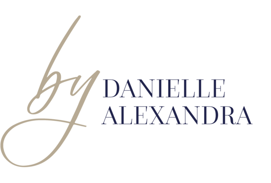 Hair Extension Courses UK,
Hair Loss Courses UK,
Hairtreprenuer in UK,
Online Beginners Hair extension course.
Beginners Hair Extension Course Manchester,